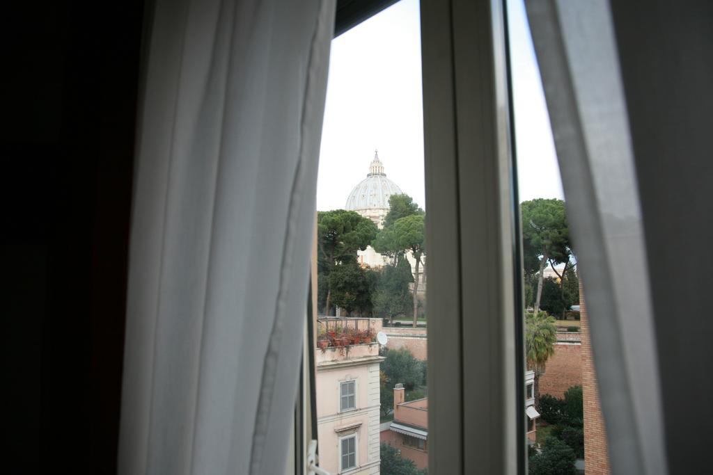 Da Maria Josè A San Pietro Roma